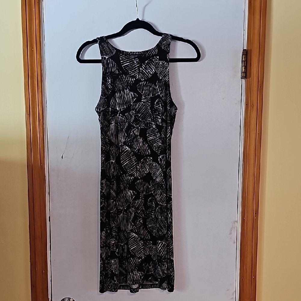 Black and White Patterned Women's Dress